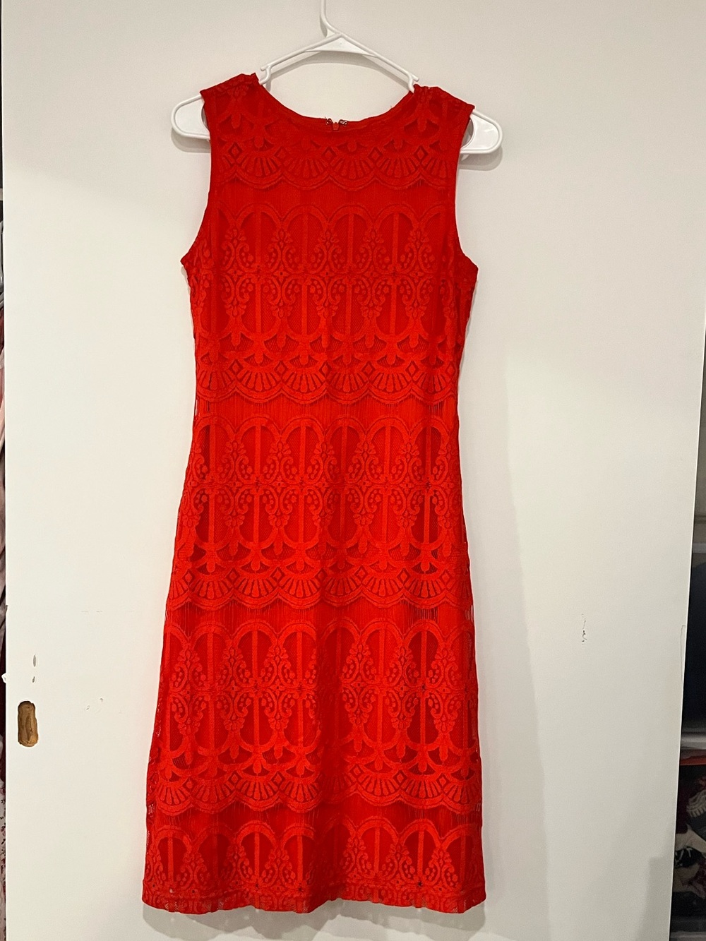 Sharagano Red Sleeveless Lace Shift Dress